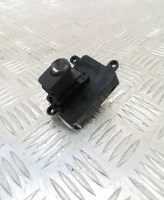 Hyundai i30 Electric window control switch 935752L011