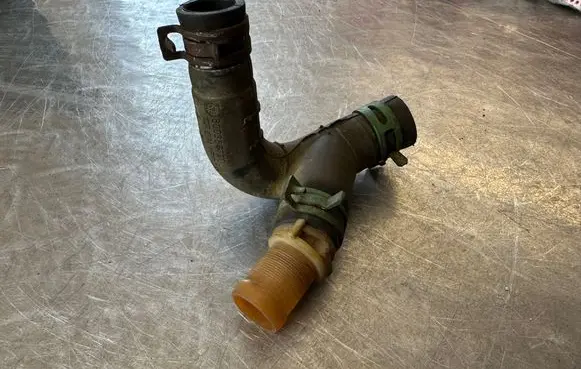 Renault Scenic II - Grand scenic II Engine coolant pipe/hose 800386720
