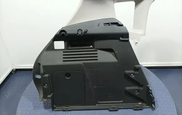 Peugeot 3008 I Tailgate/boot cover trim set 9671140577