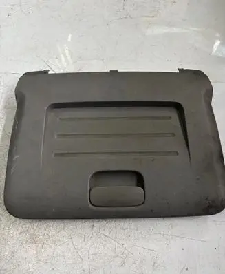 Renault Master III Glove box 