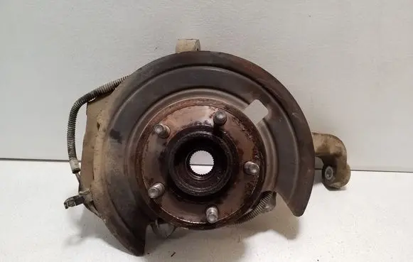 Dodge Nitro Front wheel hub 52125011AD 52125017AD