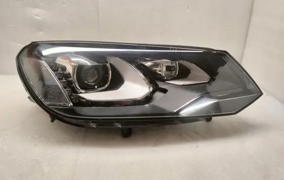 Volkswagen Touareg II Headlight/headlamp