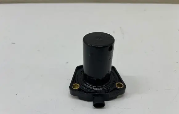 Mercedes-Benz GLA W156 X156 Oil level sensor A6511530132