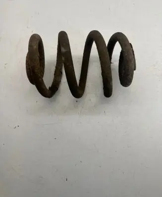 Volkswagen Transporter - Caravelle T4 Rear coil spring