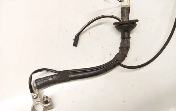 Audi Q7 4L Positive cable (battery) 4L0971225E