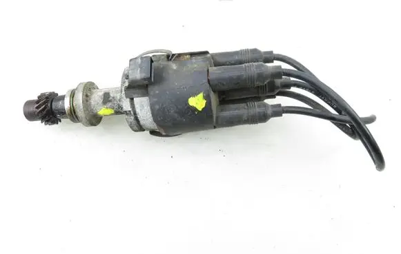 Audi A4 S4 B5 8D Spark distributor 