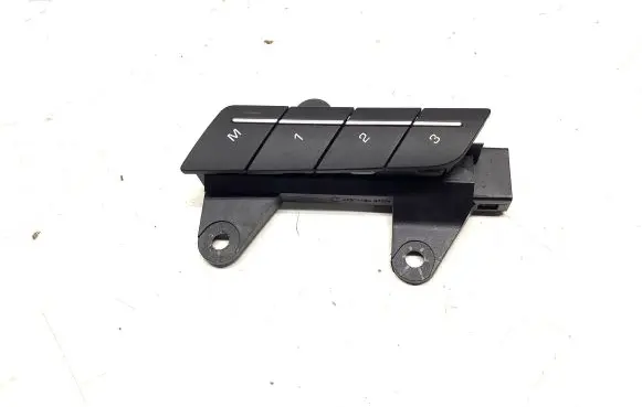 Jaguar I-Pace Seat memory switch J9D314776CA