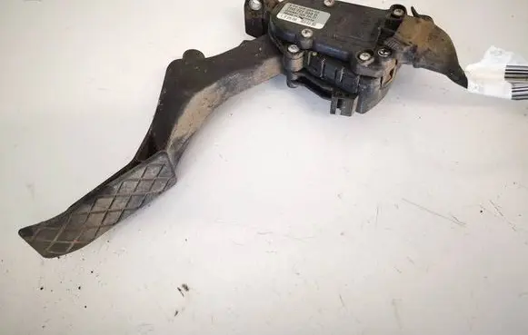 Volkswagen Transporter - Caravelle T5 Accelerator throttle pedal 7h1721503d 6pv008495-03