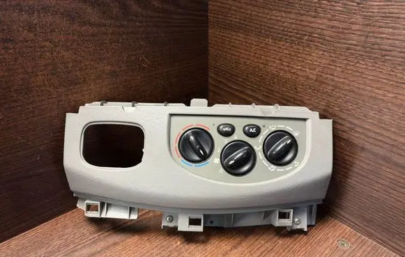 Opel Vivaro Climate control unit 8200004603 R6136S440