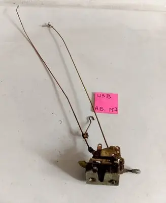 Nissan Almera N16 Front door lock BN3