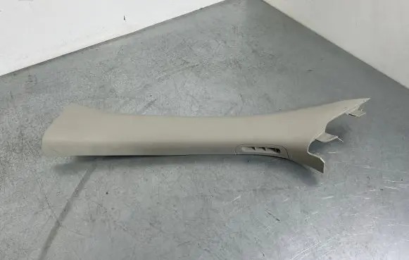 Jeep Grand Cherokee (A) pillar trim 1GG51HDAAE P1GG51HDAAE