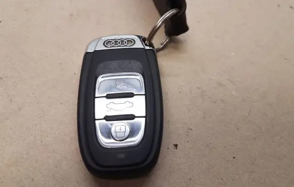 Ignition key/card