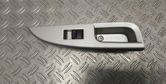 Toyota Urban Cruiser (XP110) Rear door window switch trim 7427152110