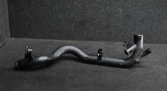 Audi A5 8T 8F Engine coolant pipe/hose 03L121071B