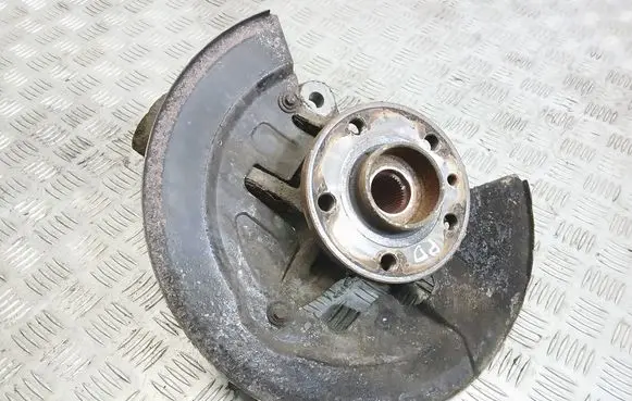 Volvo XC60 Front wheel hub spindle knuckle 