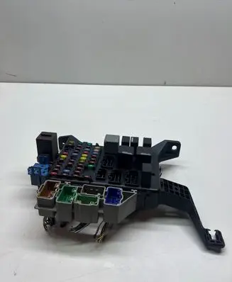 Ford Mondeo Mk III Fuse box set 4S7T14A073AB 5K2120690