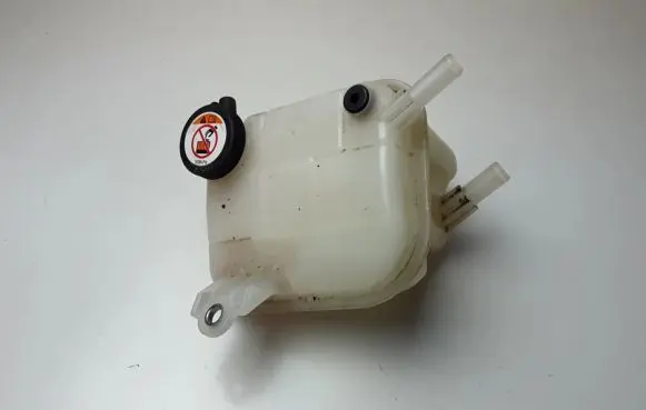 Suzuki Swace Coolant expansion tank/reservoir 164A20T021