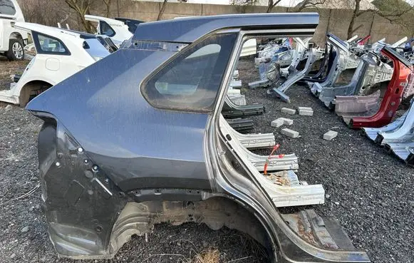 Toyota RAV 4 (XA50) Rear quarter panel 