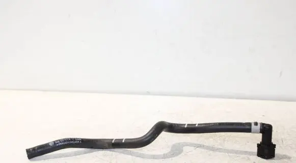 Volkswagen Golf Sportsvan Fuel line/pipe/hose 04E133723R
