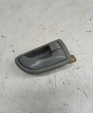 Rear door interior handle