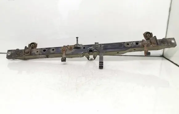 Top upper radiator support slam panel