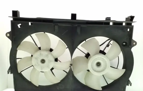 Toyota Corolla Verso E121 Fan set 163630G060
