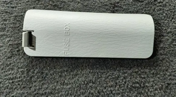 Mazda 323 F Other interior part 1L11