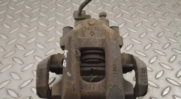 Jeep Grand Cherokee (WK) Rear brake caliper