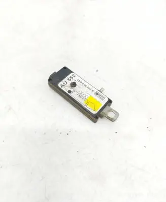 Audi A6 S6 C5 4B Alarm control unit/module 4B9035225E