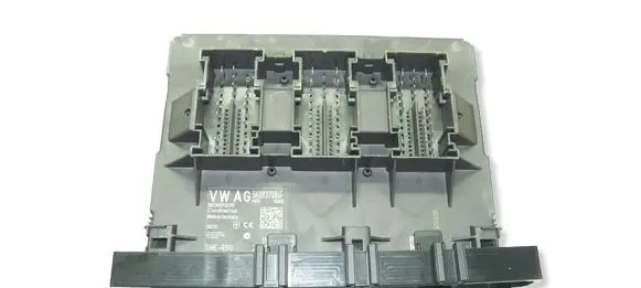 Volkswagen Touran II Comfort/convenience module 5K0937086F