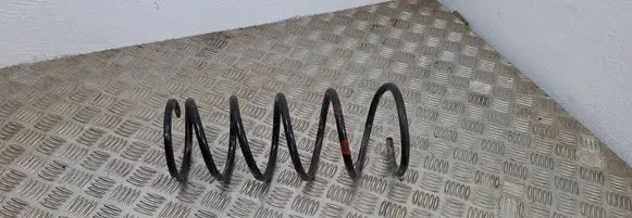 Toyota Yaris Front coil spring 