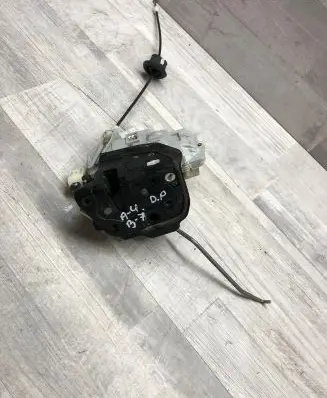 Audi A4 S4 B7 8E 8H Front door lock 8E1837016AA