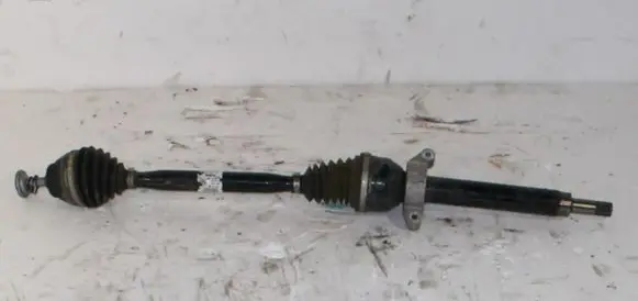 BMW i8 Front driveshaft 8611323