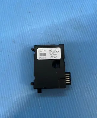 Volkswagen Touran I Steering angle sensor 1K0959654 03257101