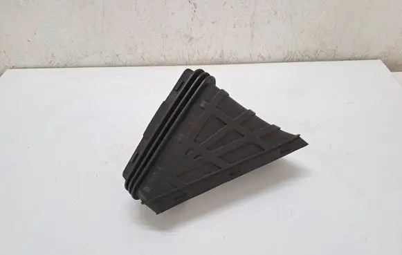 Audi A4 S4 B8 8K Air intake duct part 8K0129739