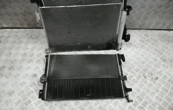 Renault Captur II Radiator set 
