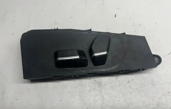 BMW 5 GT F07 Seat control switch 9163259