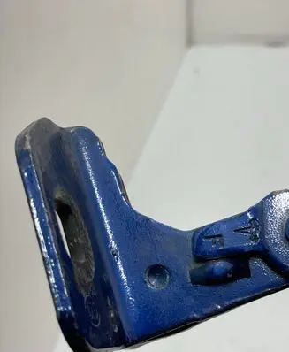 Tesla Model S Front door upper hinge 1120038