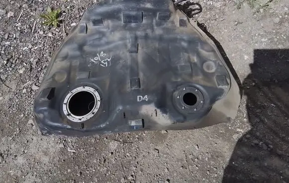 Subaru Forester SH Fuel tank 