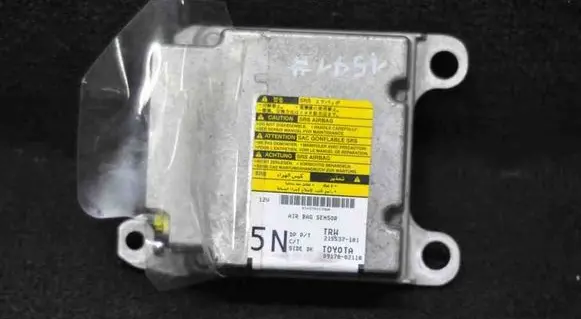 Toyota Auris 150 Airbag control unit/module 215537101 8917002110