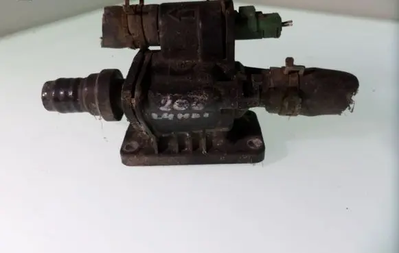 Thermostat/thermostat housing