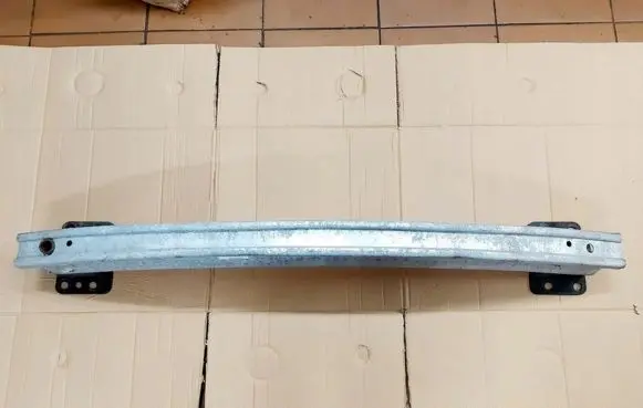 Audi Q7 4L Rear bumper support beam 