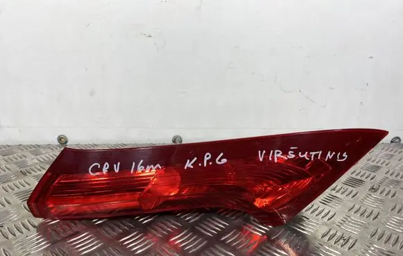 Honda CR-V Rear/tail lights W0706