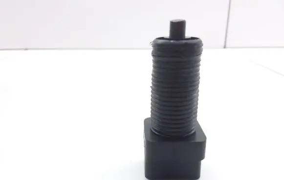 Renault Trafic I Brake pedal sensor switch 7700732503