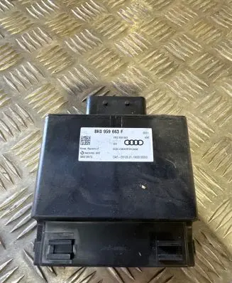 Audi A6 S6 C7 4G Voltage converter/converter module 8K0959663F