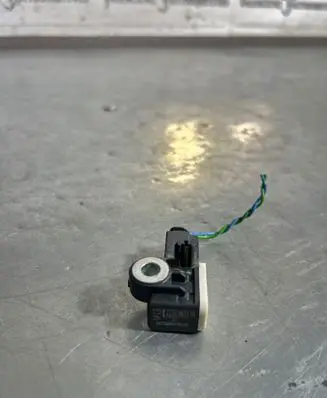 Peugeot 2008 I Airbag deployment crash/impact sensor 9675669780