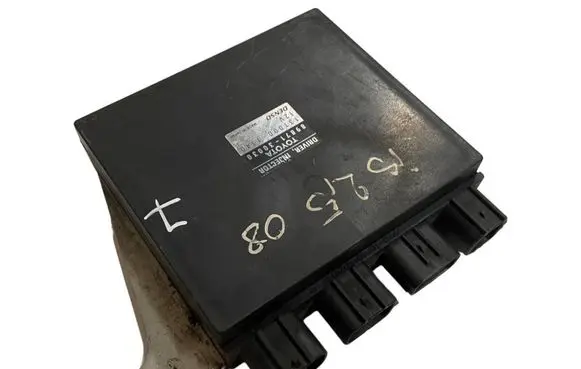 Lexus GS 300 350 430 450H Fuel injection control unit/module 8987130030 1310001340