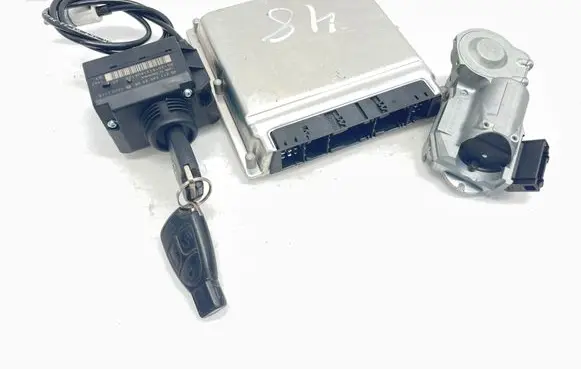 Mercedes-Benz CLS C219 Engine ECU kit and lock set A1131531091 2115452308