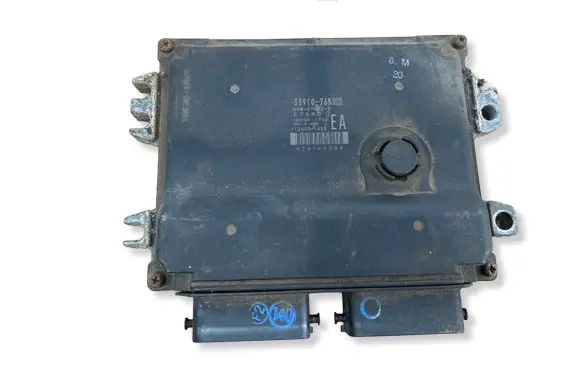 Suzuki Grand Vitara II Engine control unit/module 3391076K00 ECM076K00 241400B