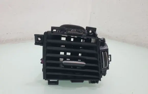 Dashboard side air vent grill/cover trim